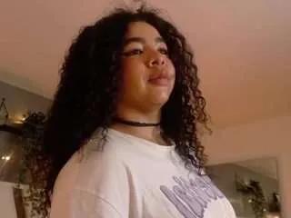 memphis-williams from CamSoda is Freechat