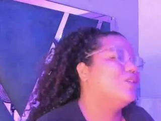 Mhia-rey from CamSoda