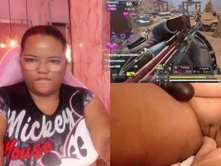 Mhia-rey from CamSoda