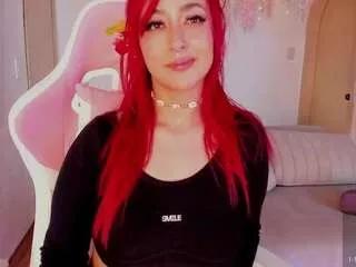mia-bloom from CamSoda is Freechat