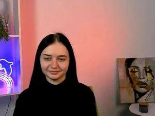 Miki-ti from CamSoda