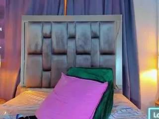 Girls: try live performances with matured performers, from dancing to quirks, in a variety of beautiful sex cams.