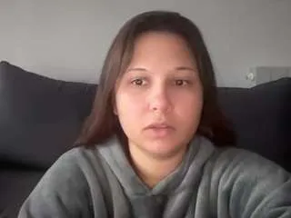 minettesexy1 from CamSoda is Freechat