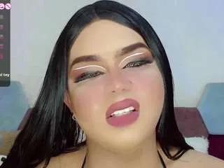 miss-adriana from CamSoda is Freechat