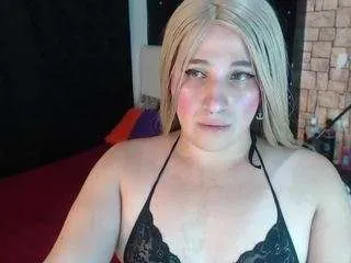 miss-elektra-777 from CamSoda is Freechat