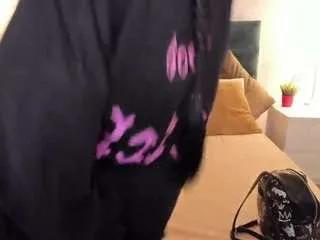 missangellinaa from CamSoda is Freechat