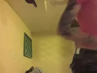 Missbehaved from CamSoda