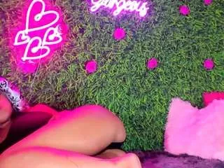 missprettything from CamSoda is Freechat