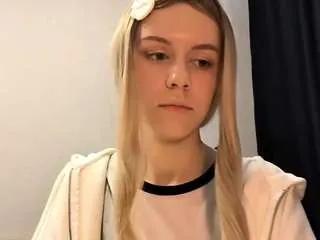 mollydrewer from CamSoda is Freechat