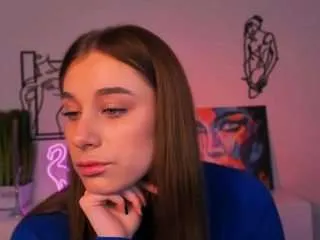 moon-shine25 from CamSoda is Freechat