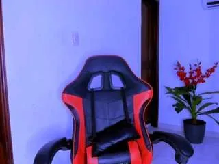 Nahomy-ryans from CamSoda