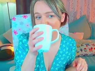 nandismile on CamSoda 