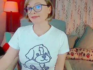 nandismile on CamSoda 