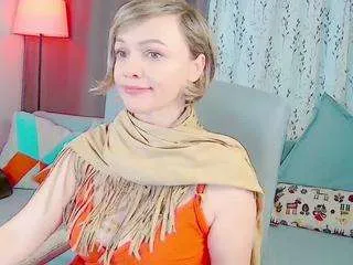 nandismile on CamSoda 