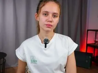 nanlangill from CamSoda is Freechat