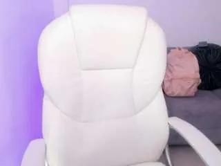 naomii-campbell from CamSoda is Freechat