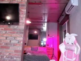 naomimif from CamSoda is Freechat