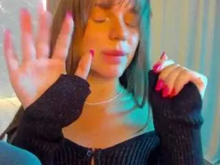 naomimif from CamSoda is Freechat