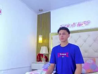 Naturo-sex from CamSoda