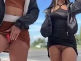 naughtyfriends from CamSoda is Freechat