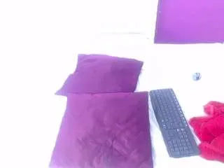 nnocent-sexy-lady from CamSoda is Freechat