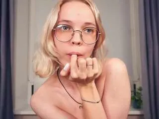 Pauleneschnelder from CamSoda