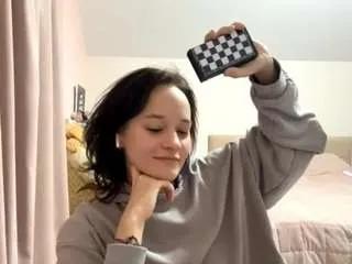 paulineannable from CamSoda is Freechat