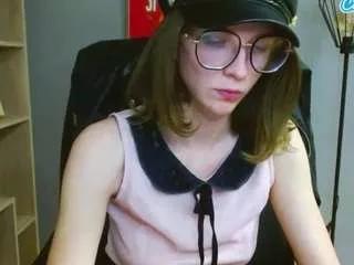 Pennydelight from CamSoda