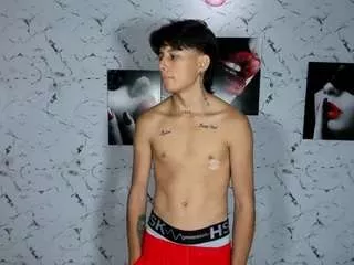 Perla-love from CamSoda