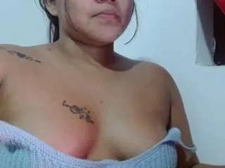 petite-inoccent from CamSoda is Freechat