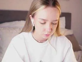 Philippafugler from CamSoda