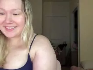 Piggyrose from CamSoda