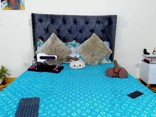 Pocahontax from CamSoda