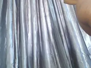 prettyshyshy from CamSoda is Freechat