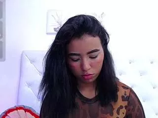 Queenie-star from CamSoda