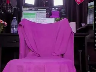 Raissasky from CamSoda