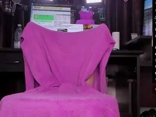 Raissasky from CamSoda