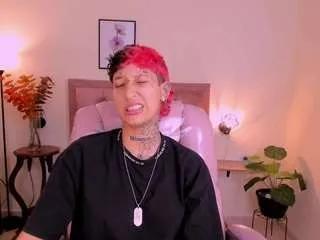 ravengreen from CamSoda is Freechat