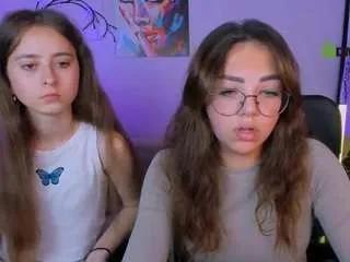 rebecca-smile from CamSoda is Freechat