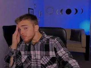 robin-spy from CamSoda is Freechat