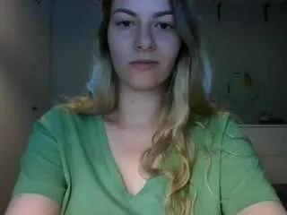 rosiejune from CamSoda is Freechat