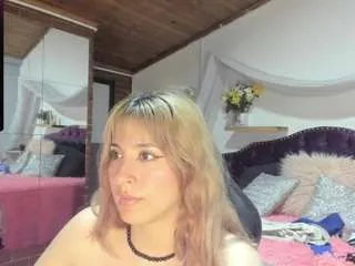 saarah08 from CamSoda is Freechat