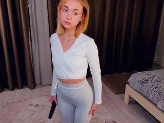 salenayeiser from CamSoda is Freechat