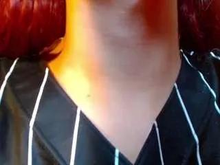 sarahh-sophia from CamSoda is Freechat