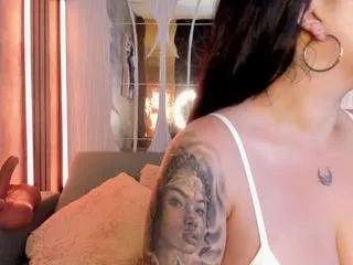 sarawolff from CamSoda is Freechat