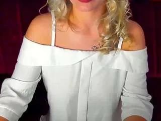 Sashablooms from CamSoda