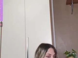 scarletverdi from CamSoda is Freechat