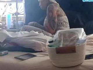 secretdeesires from CamSoda is Freechat