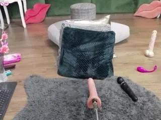 Selensummer from CamSoda