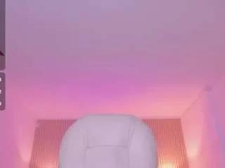 sharick-noir from CamSoda is Freechat
